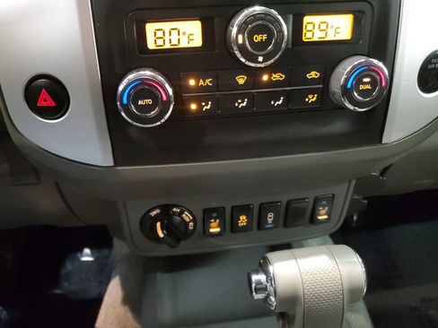 Used 2014 Nissan Frontier SV w/ SV Value Truck Package image 20