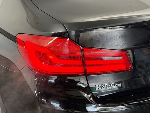 Used 2019 BMW 540i 540i w/ Convenience Package image 36