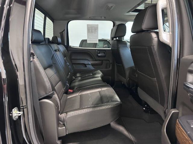 Used 2019 GMC Sierra 3500 Denali w/ Duramax Plus Package AWD/4WD image 24