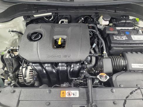 Used 2025 Kia Soul LX image 30