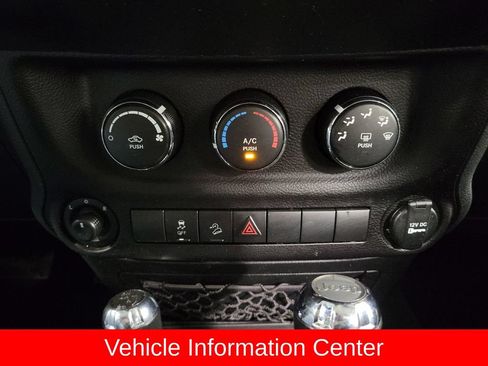 Used 2017 Jeep Wrangler Unlimited Sport w/ Quick Order Package 24S AWD/4WD image 17