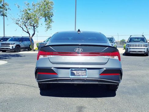 New 2026 Hyundai Elantra SEL Sport Premium image 5