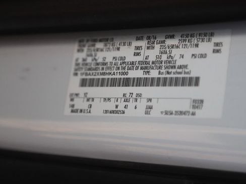 Used 2017 Ford Transit 350 XLT image 19