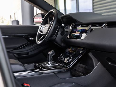Used 2023 Land Rover Range Rover Evoque R-Dynamic S AWD/4WD image 42