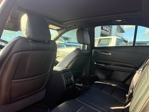 Used 2019 Cadillac XT4 Sport AWD/4WD image 10