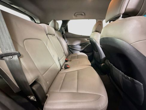 Used 2017 Hyundai Santa Fe Sport FWD image 27