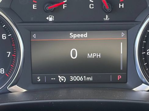 Used 2025 Chevrolet Blazer LT FWD image 12