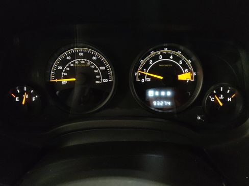 Used 2016 Jeep Patriot Sport image 23