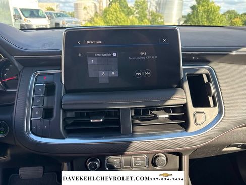 Used 2021 Chevrolet Tahoe RST w/ Luxury Package AWD/4WD image 17