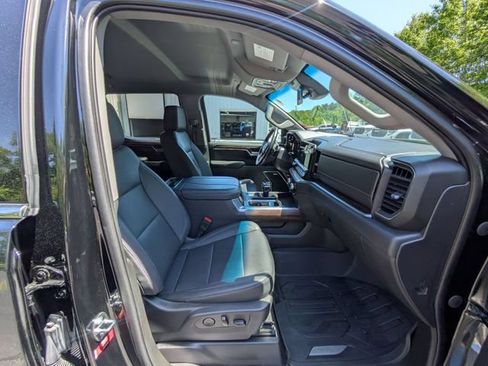 Certified 2023 GMC Sierra 1500 SLT w/ SLT Premium Package AWD/4WD image 33