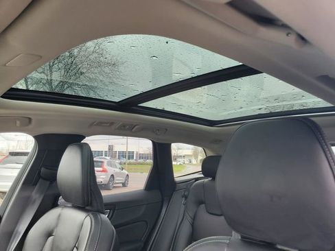 Certified 2026 Volvo XC60 B5 Ultra w/ Protection Package Premier AWD/4WD image 13