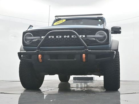 Used 2021 Ford Bronco First Edition AWD/4WD image 34