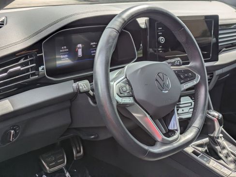 Used 2025 Volkswagen Jetta Sport FWD image 14