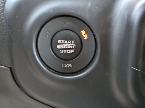 Used 2020 Jeep Gladiator Rubicon image 21