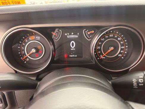 Used 2018 Jeep Wrangler Unlimited Sport image 23