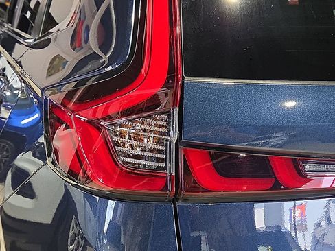 Used 2023 Honda CR-V Sport Touring image 9