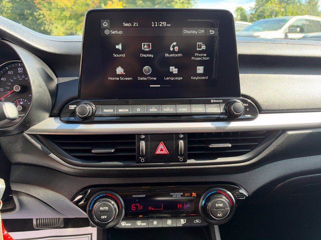 Used 2019 Kia Forte LXS FWD image 27
