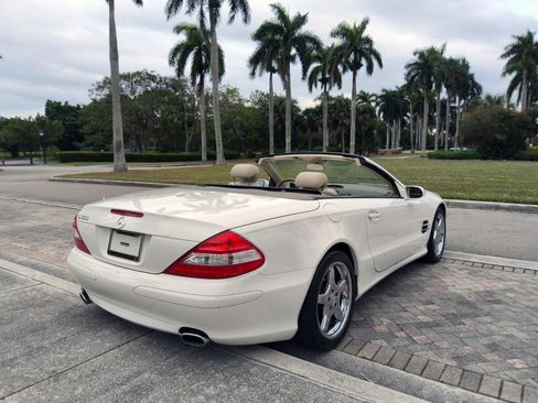 Used 2007 Mercedes-Benz SL 550 SL 550 Roadster 2D image 19