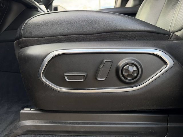 Used 2023 Jeep Wagoneer 4WD image 21