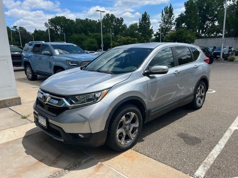 Used 2017 Honda CR-V EX-L image 2