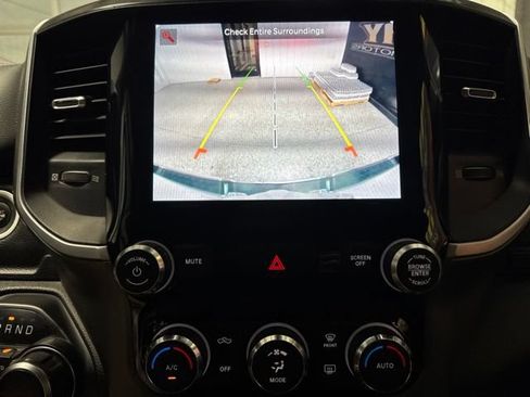 Used 2022 RAM 1500 Big Horn AWD/4WD image 10