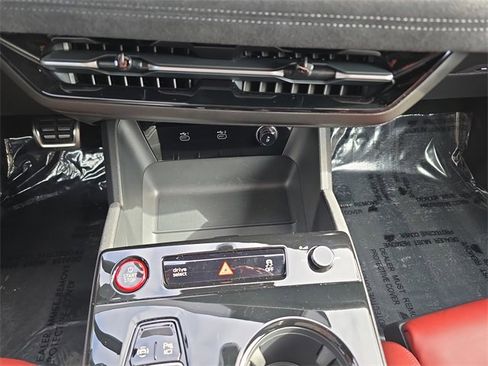 Certified 2025 Audi S6 e-tron Premium Plus w/ Premium Plus image 27