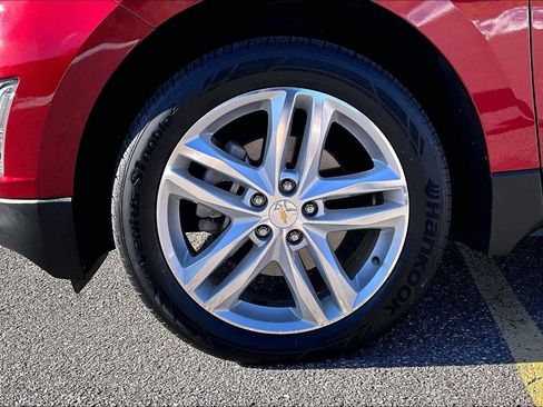 Used 2019 Chevrolet Equinox Premier image 9