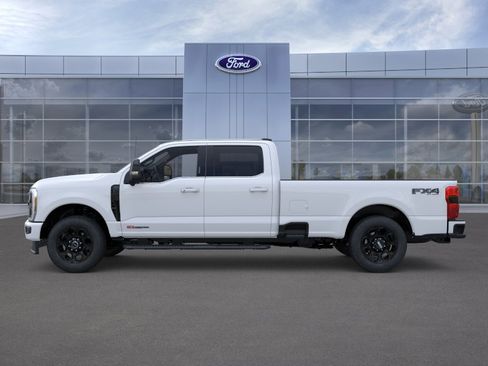 New 2026 Ford F350 Lariat w/ Black Appearance Package AWD/4WD image 3