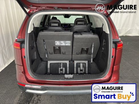 Used 2022 Kia Carnival SX Prestige FWD image 32