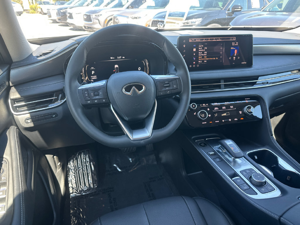 Certified 2026 INFINITI QX60 Pure w/ Cargo Package AWD/4WD image 23