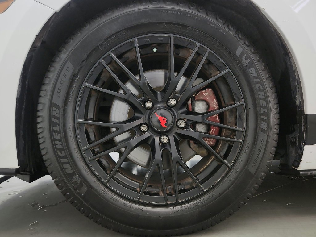Used 2020 Ford Mustang Coupe RWD image 26