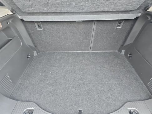 Used 2022 Buick Encore Preferred image 19