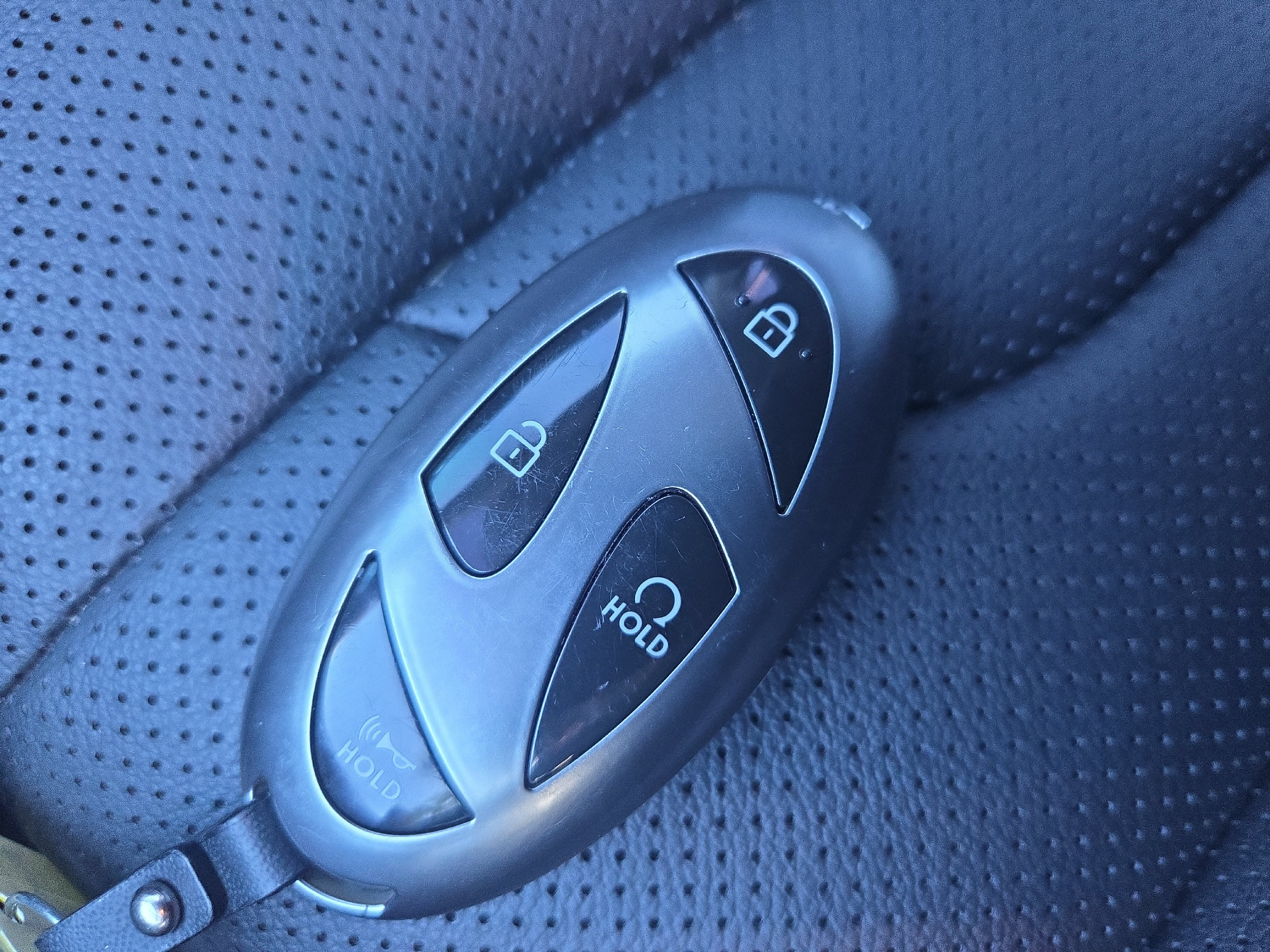 Used 2024 Hyundai Elantra Limited FWD image 10