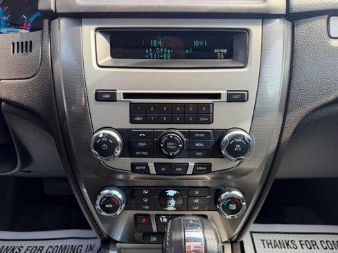 Used 2011 Ford Fusion SEL w/ 301A Rapid Spec Order Code FWD image 17