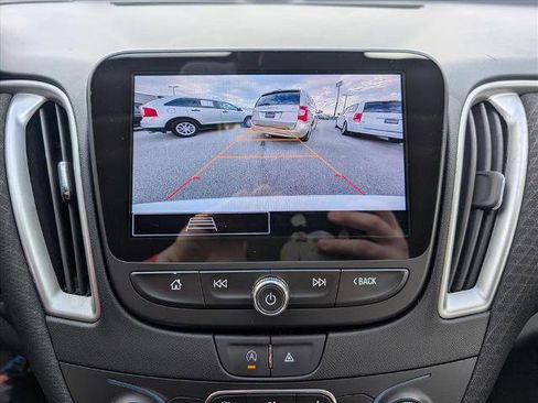 Used 2023 Chevrolet Malibu LT image 10