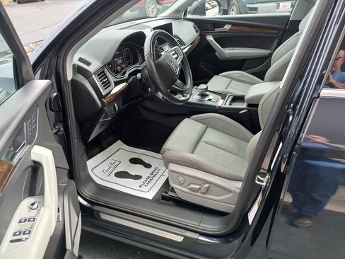 Used 2018 Audi Q5 2.0T Premium Plus w/ Premium Plus Package AWD/4WD image 6