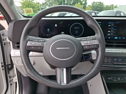 Used 2024 Hyundai Kona SEL w/ Convenience Package AWD/4WD image 22
