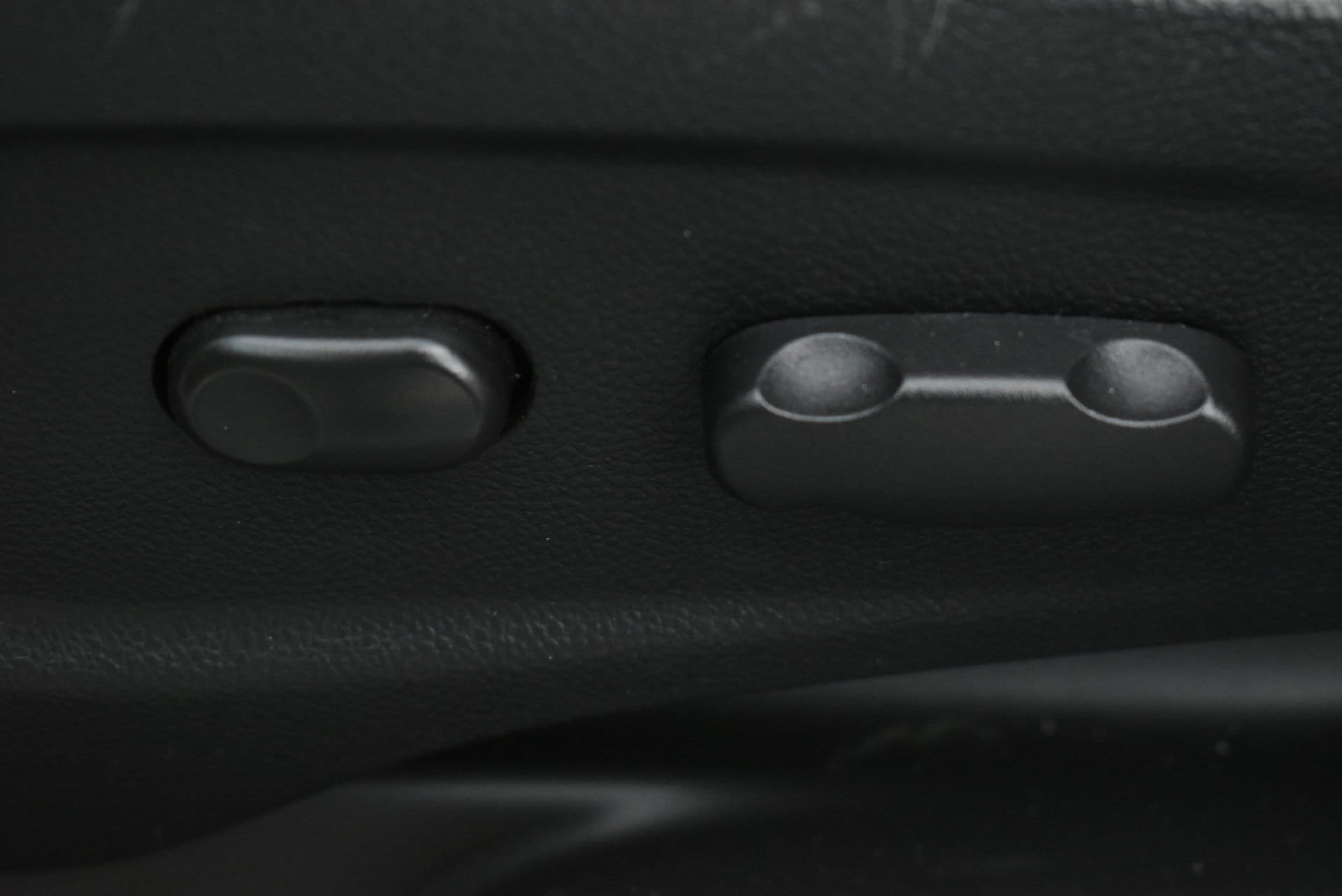 Used 2018 Buick Encore Preferred FWD image 12