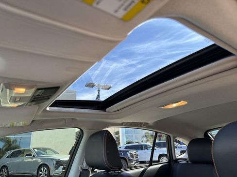 Used 2016 Subaru Crosstrek 2.0i Limited image 6