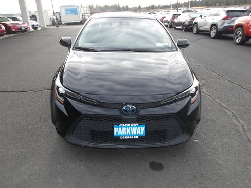 Used 2020 Toyota Corolla LE image 13