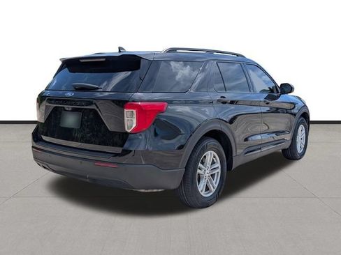 Used 2022 Ford Explorer XLT RWD image 5