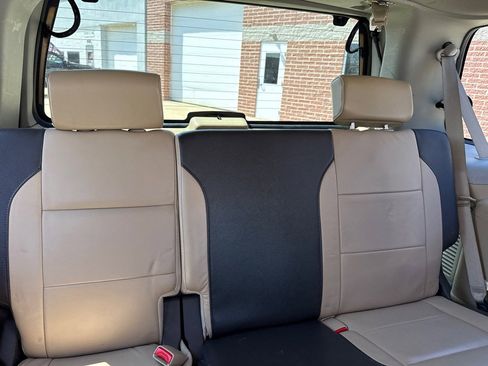 Used 2013 Nissan Armada Platinum w/ Platinum Reserve Pkg image 15