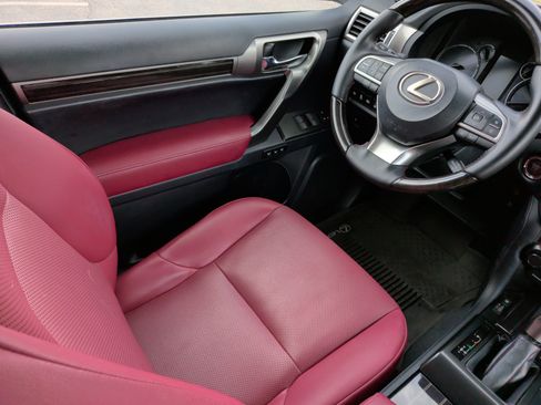 Used 2023 Lexus GX 460 Premium w/ Premium Package image 34