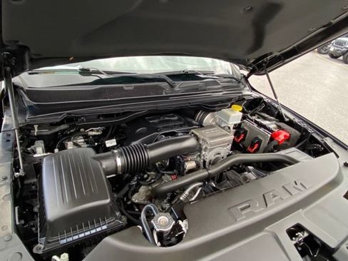 Used 2021 RAM 1500 Limited AWD/4WD image 19