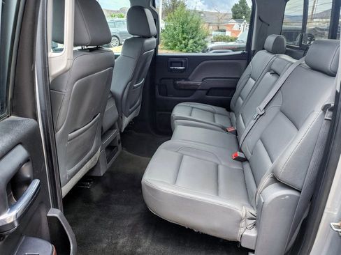 Used 2015 GMC Sierra 3500 SLT w/ Duramax Plus Package image 17