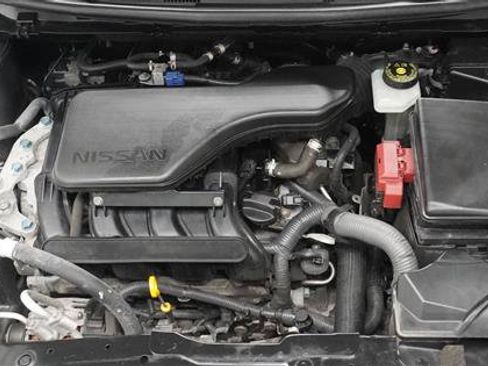 Used 2018 Nissan Rogue Sport SV w/ SV All-Weather Package AWD/4WD image 26