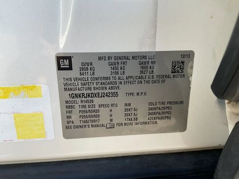 Used 2014 Chevrolet Traverse LTZ w/ LPO, 'HIT The Road' Package FWD image 29