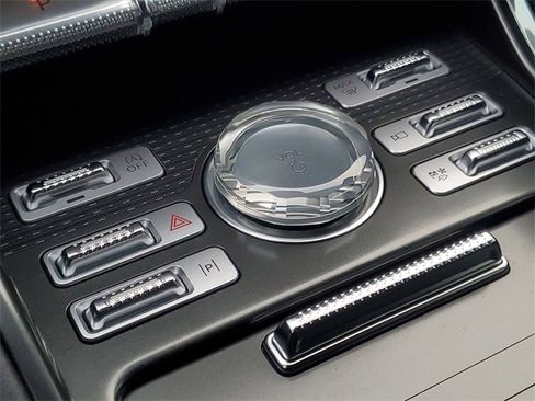 Certified 2024 Lincoln Nautilus Reserve w/ Jet Appearance Package (87T) image 30