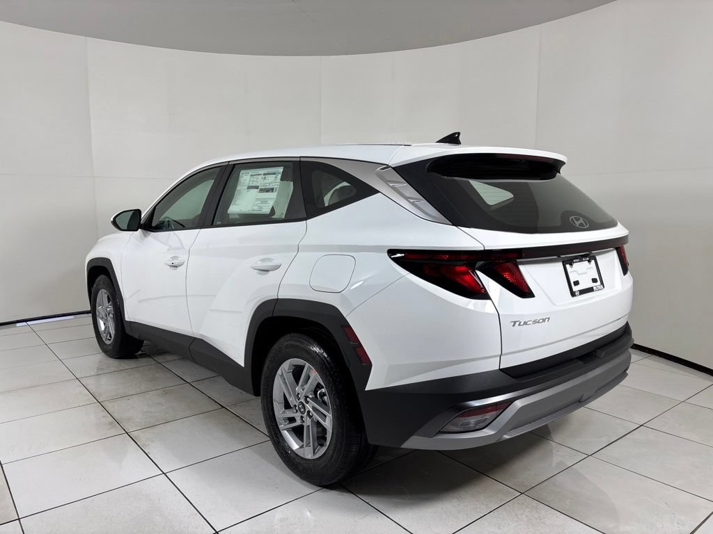 New 2026 Hyundai Tucson SE FWD image 3