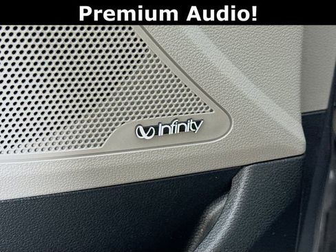 Used 2019 Hyundai Elantra Limited image 29